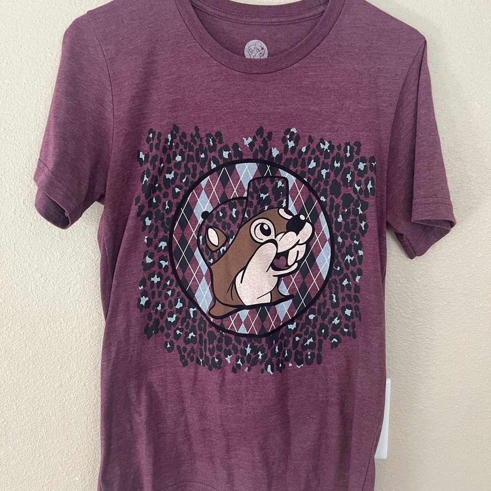 Buc-ee’s Adult small t-shirt